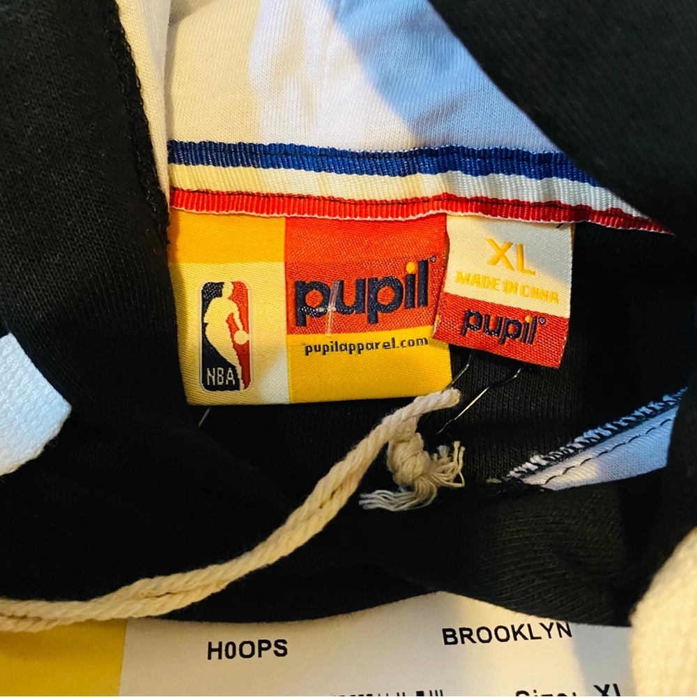 Vintage retro embroidered Brooklyn nets sweater sweatshirt hoodie $150 - Picture 6 of 7